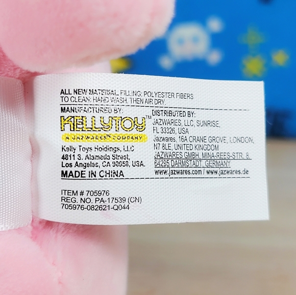 Squishmallow Selene the Shark 7" UltraSoft Valentine's Day Toy Plush NWT - Picture 4 of 6